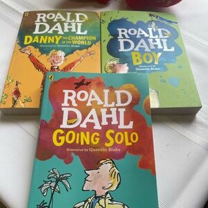 Xmas Gift!!Three Roald Dahl Books